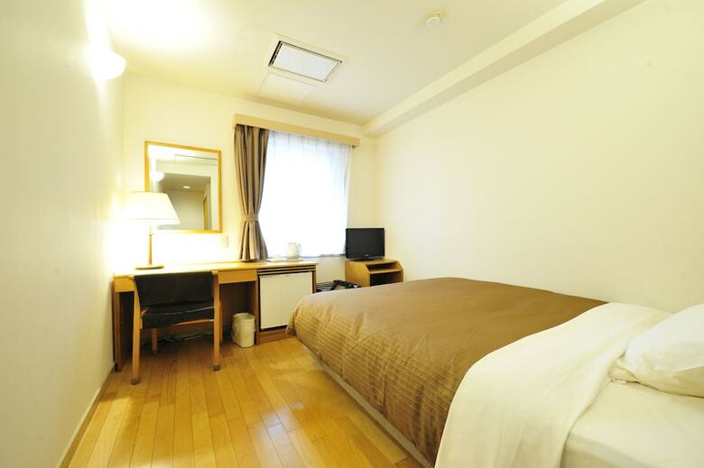 Hotel Toms