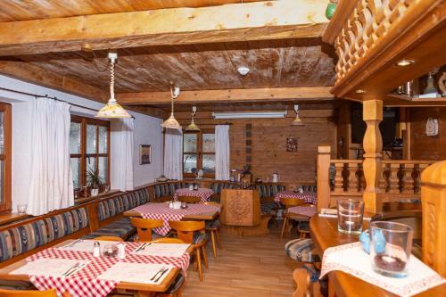 Hostal Landgast-hotel Egger St�berl (superior)