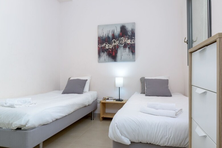 Apartamento Quiet Spacious Duplex 1min Beach