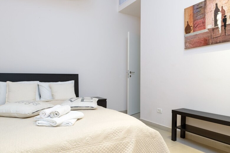Apartamento Quiet Spacious Duplex 1min Beach