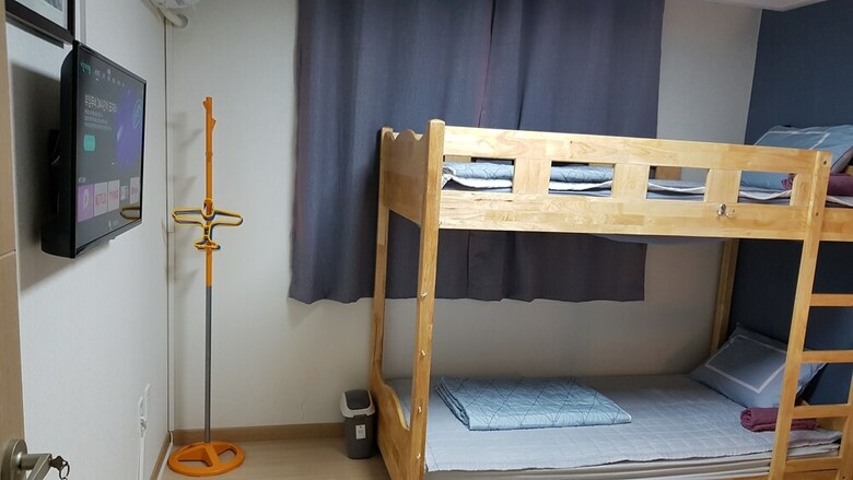 Hostal Buzz Guest House - Hostel