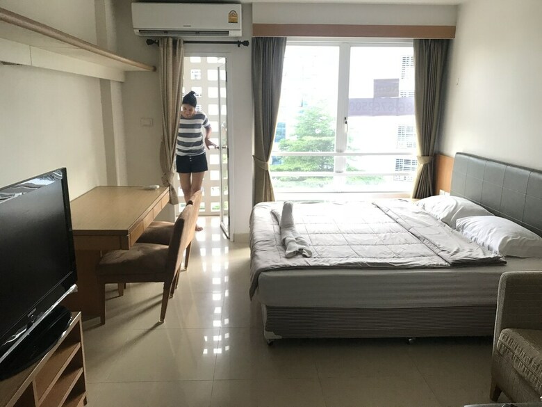 Hotel I-house By Jenny