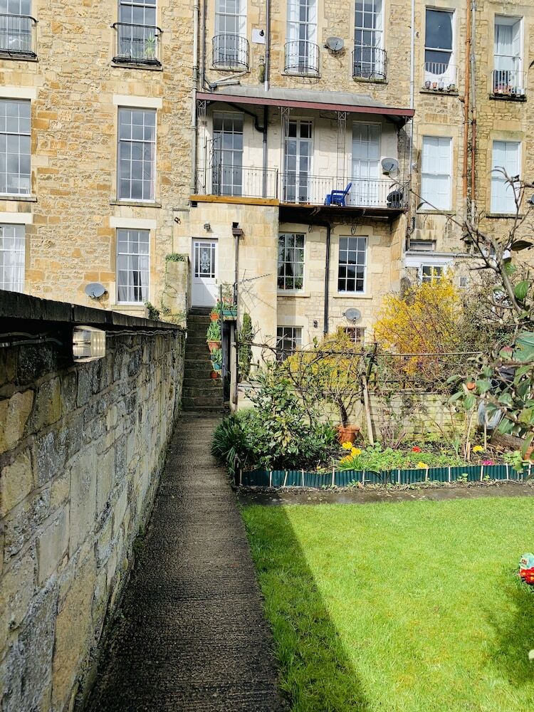 Grosvenor Apartments