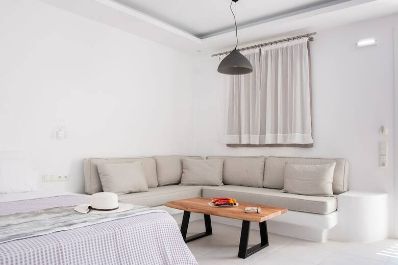 Hotel Ambience Suites