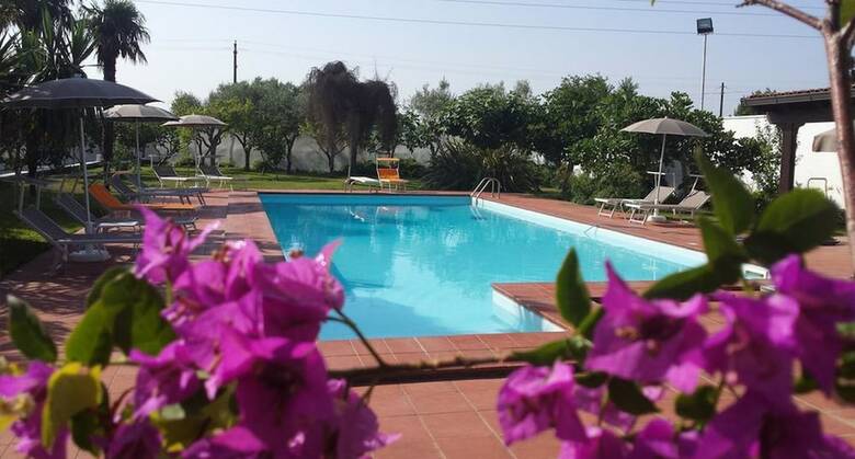 Agroturismo Borgo Fiore Country House