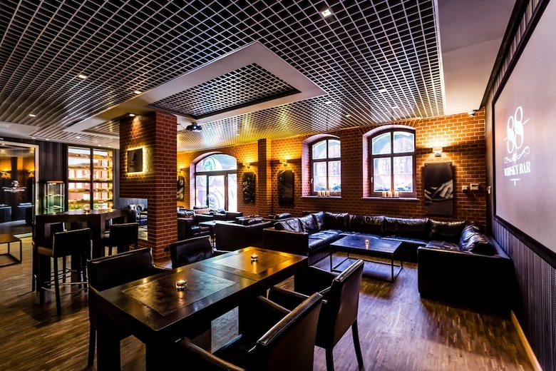 City Park Hotel & Residence