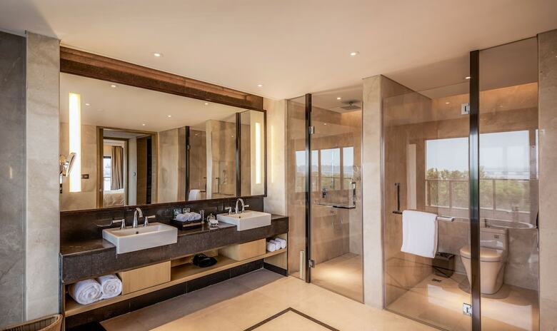 Wuhan Liantou Penisula Hotel & Resort