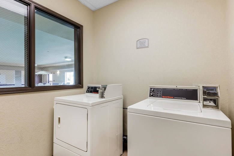 Hotel Comfort Suites Jonesboro University Area