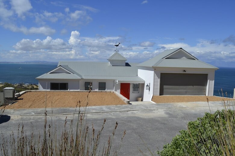 Hotel Oceans Drift Guest House - Adults Only