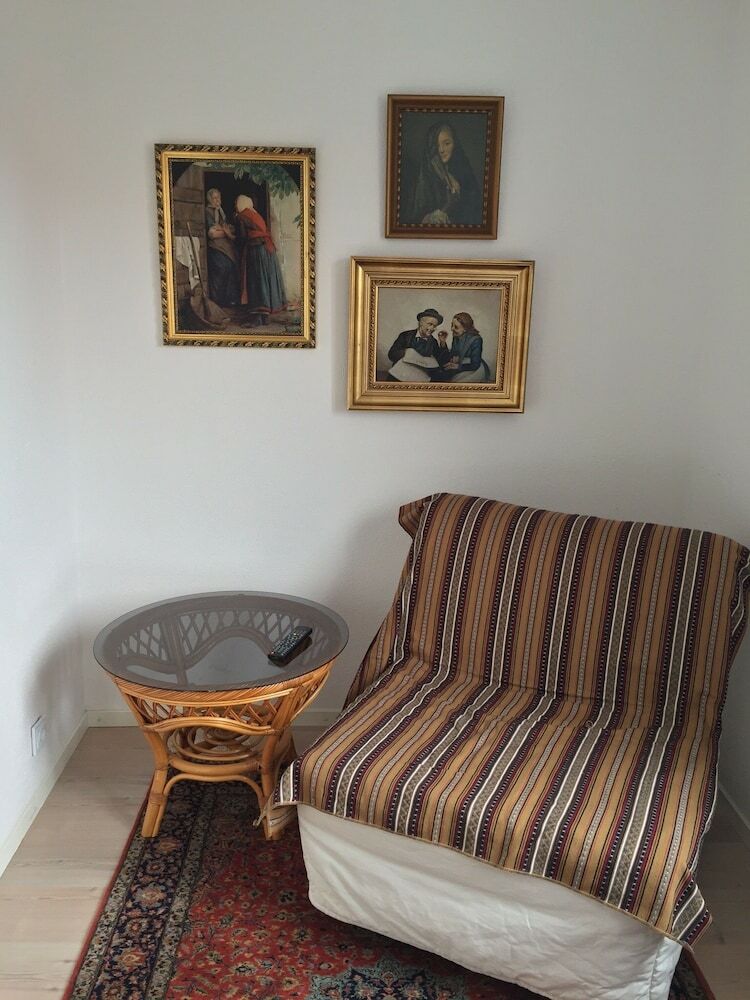 Hotell B�ckag�rden