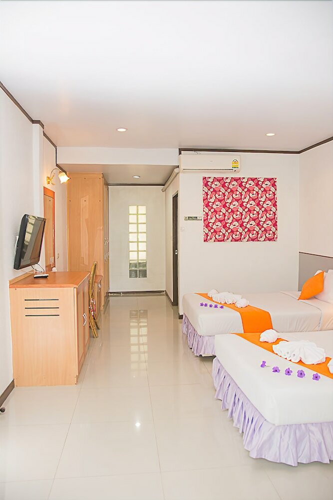 Hotel Muaklek Paradise Resort