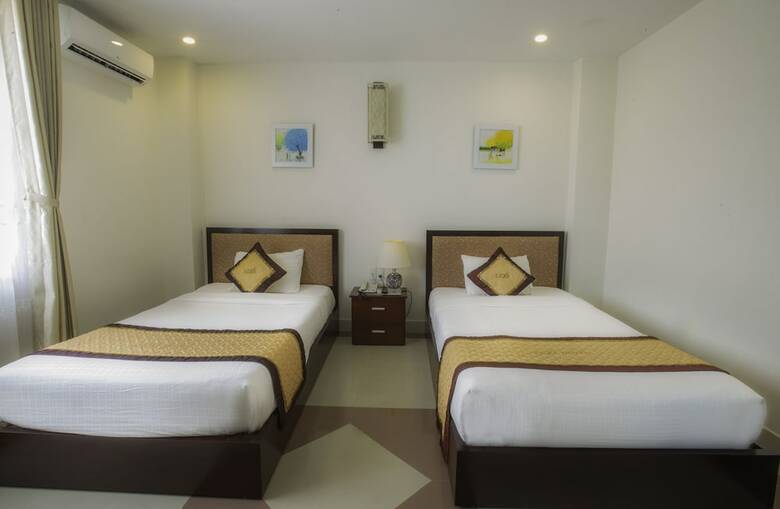 Luxe Hotel