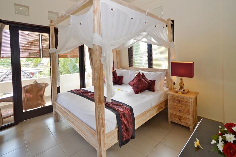 Bed & Breakfast Sama's Cottages And Villas