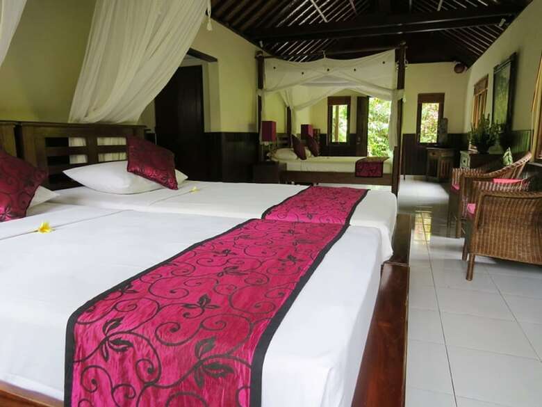 Bed & Breakfast Sama's Cottages And Villas