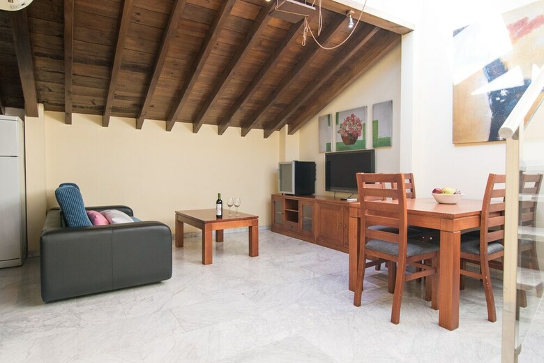 Apartamentos Al Andalus