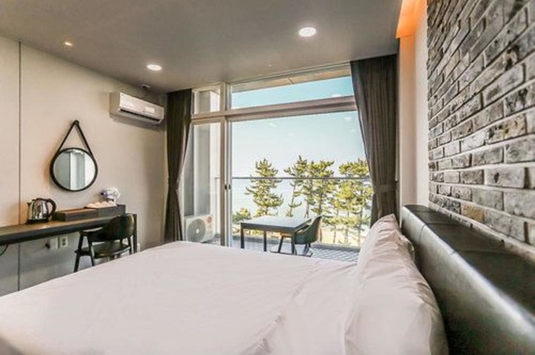 Hotel Cube