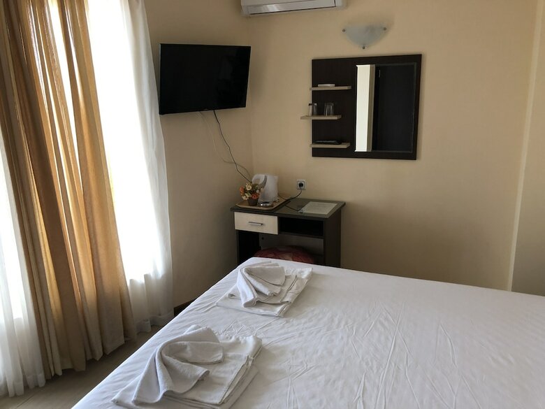 Ivano Hotel
