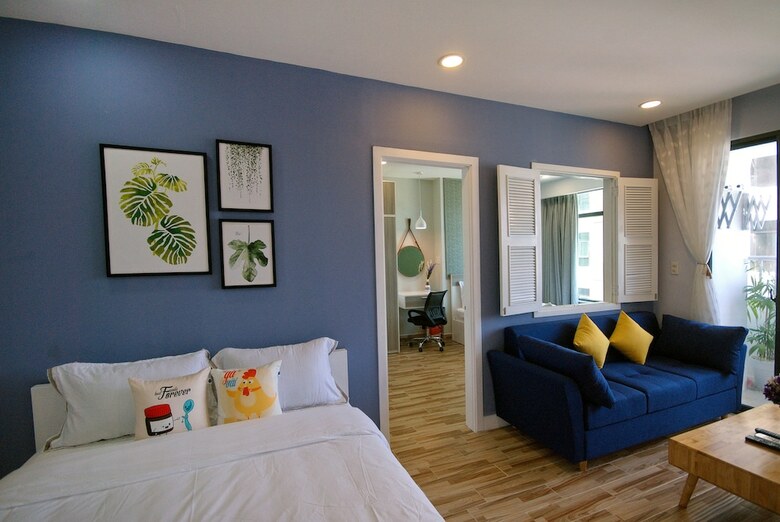 Handy Beachfront Apartment