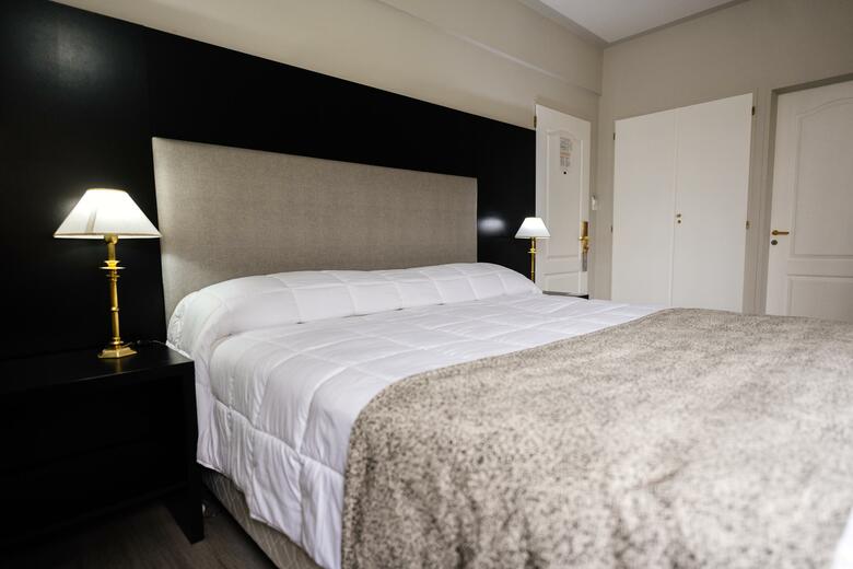 San Nicol�s Plaza Hotel