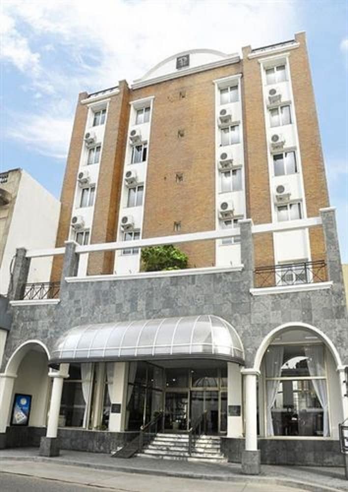 San Nicol�s Plaza Hotel
