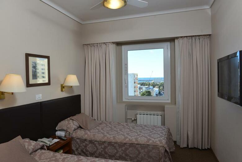 Comodoro Hotel