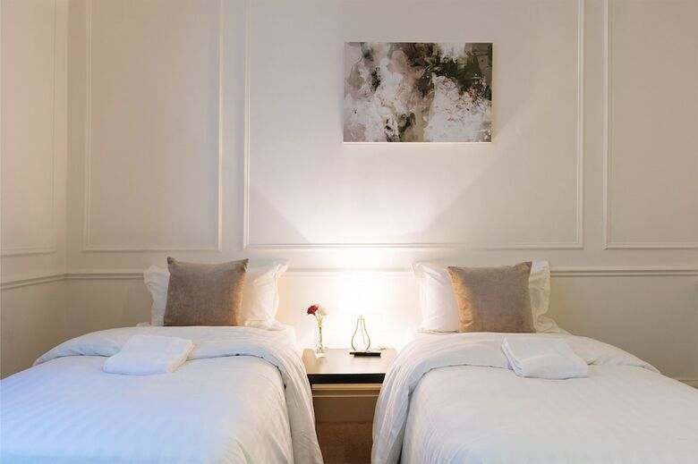 Apartamentos Mayfair Guesthouse