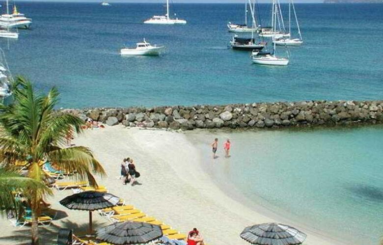 Hotel Bakoua Les Trois Ilets