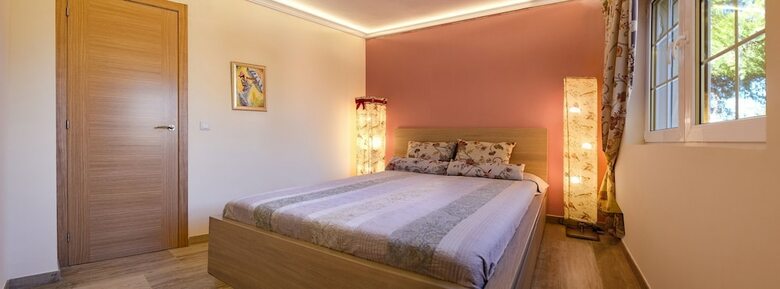 Eliza Villa Lux