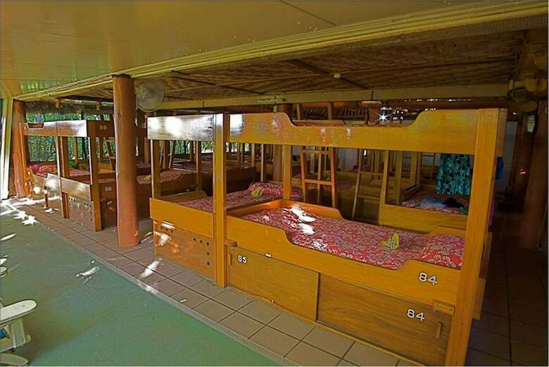 Hotel Beachcomber Island Resort