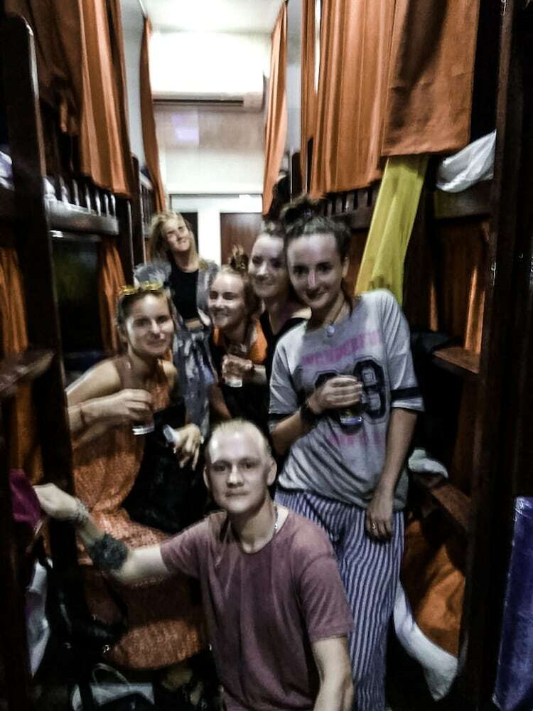 Hostal Asalpha Dormitory