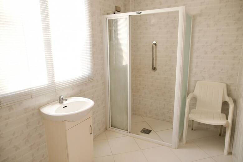 Hotel Luzmin Bh - Cottages And Bungalows