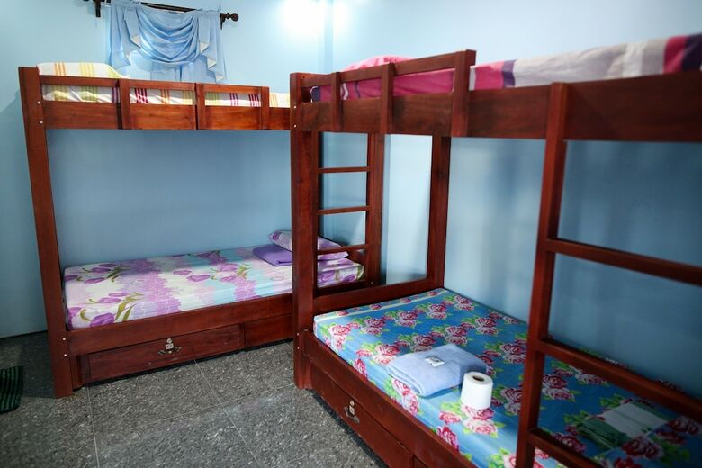 Hotel Luzmin Bh - Beachfront Cottages