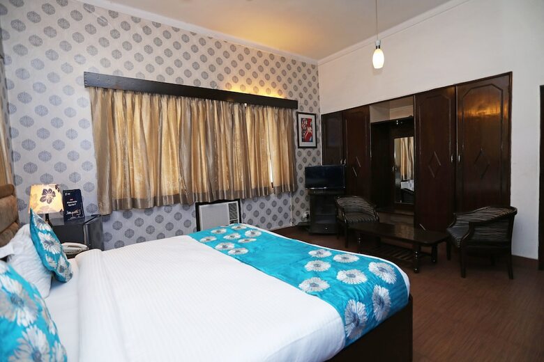 Hotel Oyo 9570 Pulse Impulse Bnb