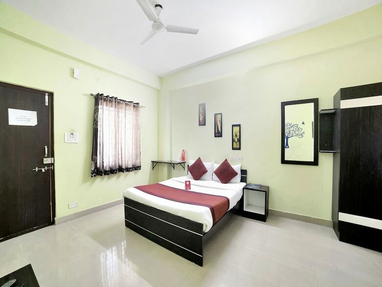 Hotel Oyo 5564 Hitech Suites