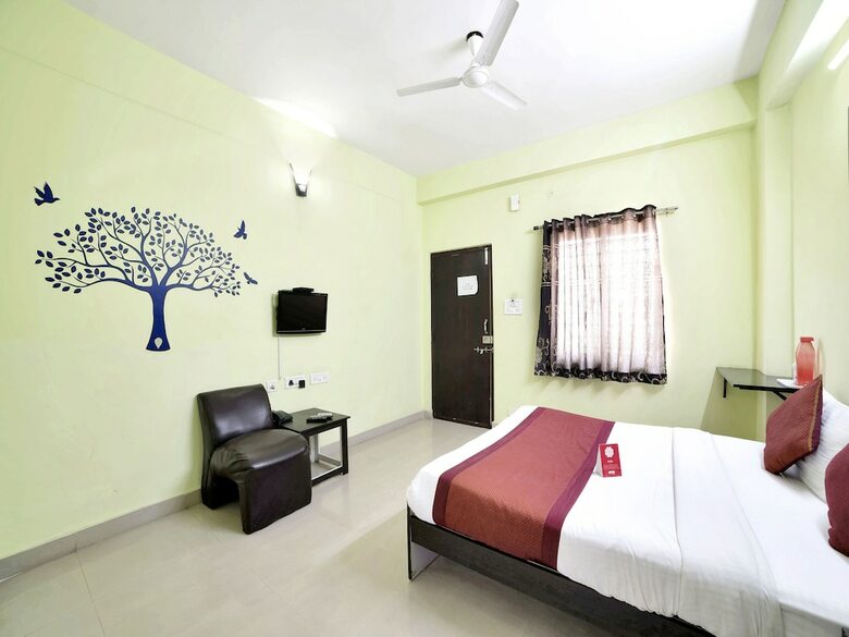 Hotel Oyo 5564 Hitech Suites