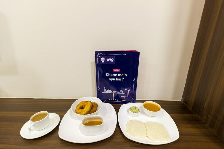 Oyo 6651 Hotel Srujana Stay Inn