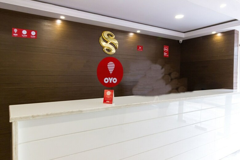 Oyo 6651 Hotel Srujana Stay Inn