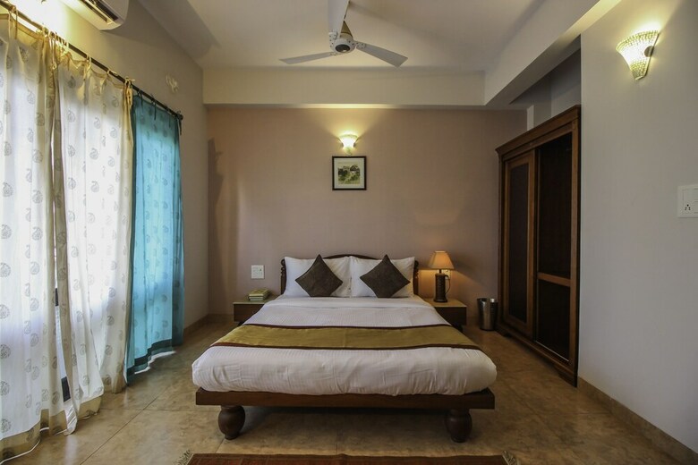 Hotel Oyo 10871 Home Luxurious 3bhk Dona Paula