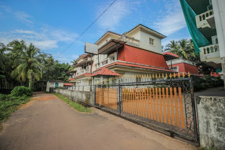 Hotel Oyo 10754 Home Deluxe 1bhk Colva