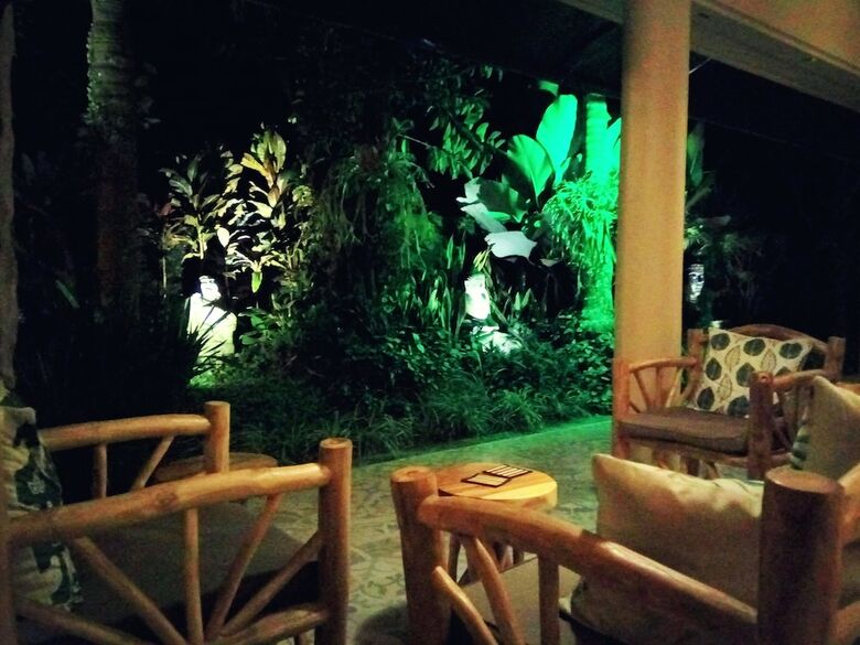 Bed & Breakfast Ubud Suites