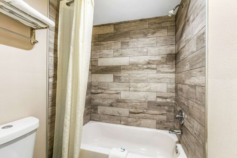 Hotel Rodeway Inn