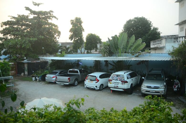 Chinawat Hotel