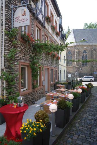 Hotel Harry's Vinothek & Restaurant