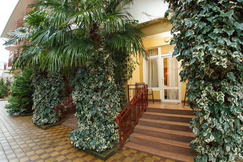 Kiparis Hotel