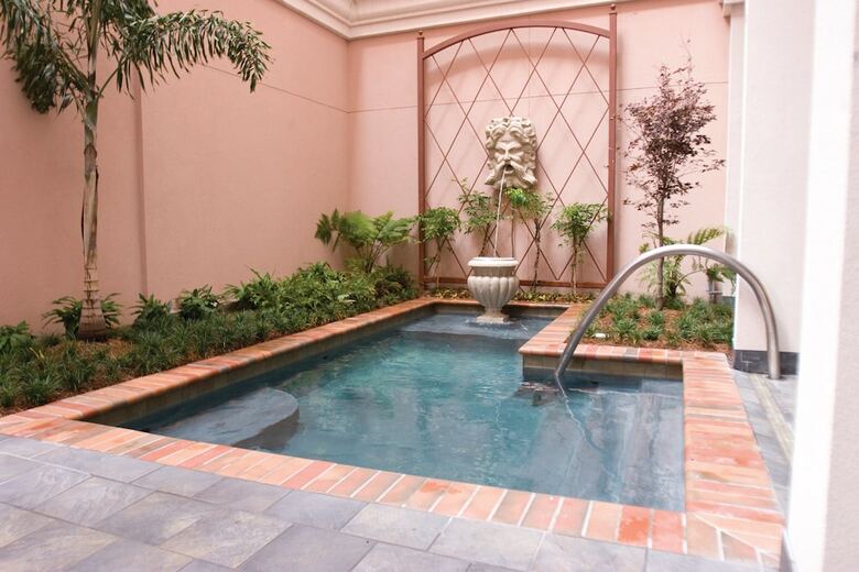 Hotel Club Wyndham La Belle Maison