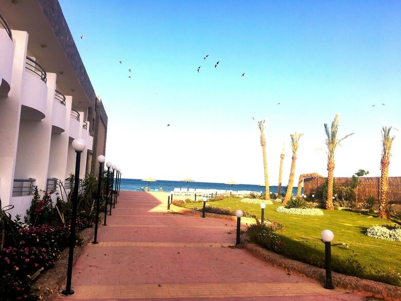 Apartamentos Cecelia Resort
