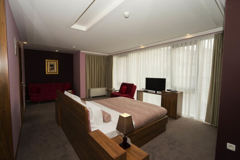 Hotel Ru?a