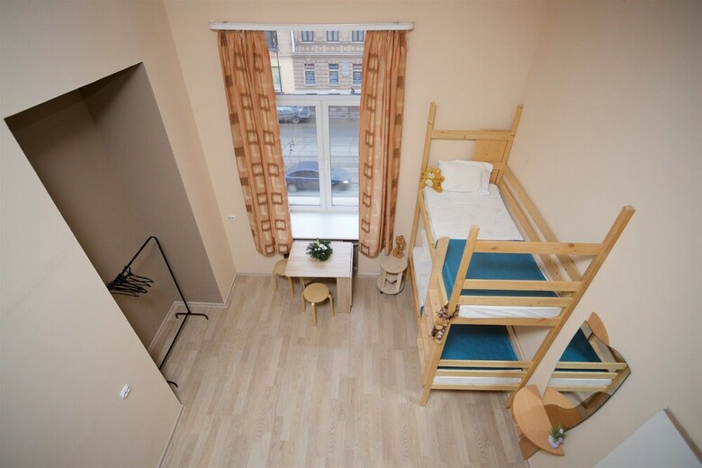 Hostal White Hostel