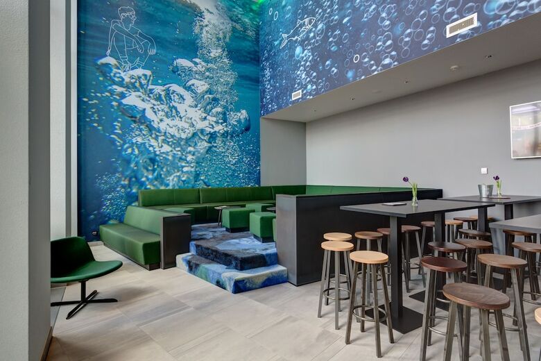 Meininger Hotel Amsterdam Amstel