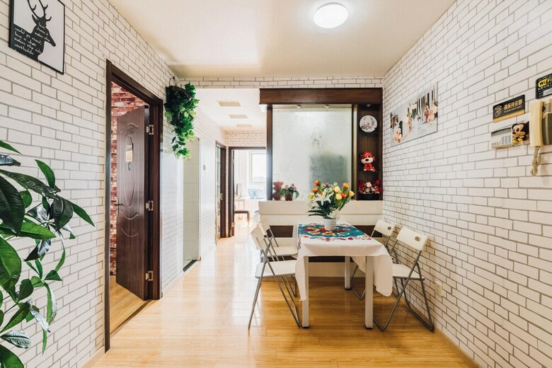 Jiayuhuxiao Apartment